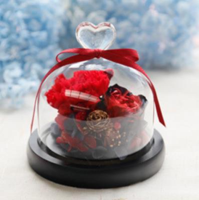 China 2020 Preseved Valentine's Day Gift Heart Shape Glass Cover Flower For Valentine's Day Gift for sale