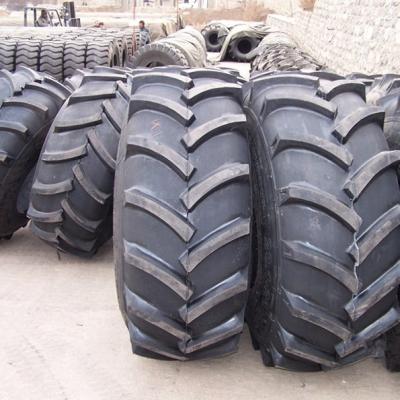 China Factory Combine Harvester Tractor Tires Big Farm Tractor Tires R1 R2 23.1-26 23.1-30 23.1-34 for sale