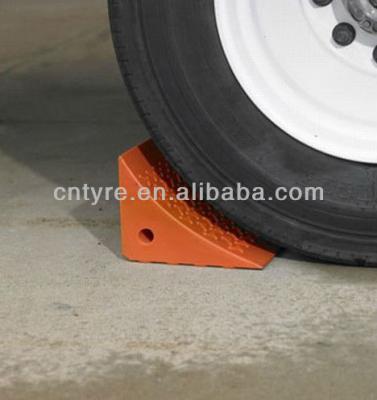 China car wheel stopper/car wheel chock 2.1kg all sizes for sale