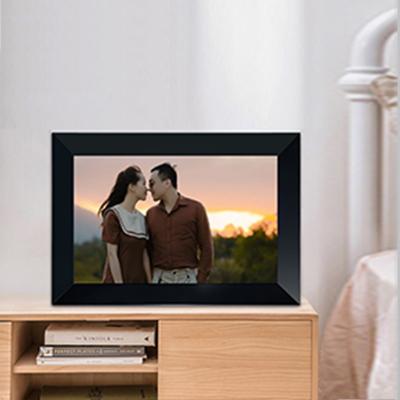 China Share Pics 10.1 Share Pics Videos Inch New Wifi Digital Photo Frame With Radio Digital Signage VCR Clock USB Cloud Digit Photo Frame Support for sale