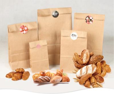 China Recycled Materials Baked Waterproof Food Bread Paper Food Packaging Bag Packaging Takeaway Paper Bag for sale