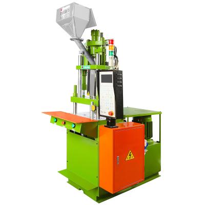 中国 35 Tons Clamping Force Injection Molding Machine Cord Plug Making 販売のため