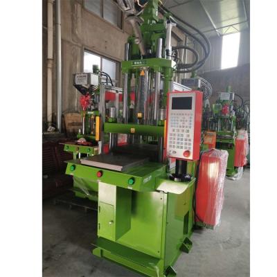 中国 Toy Eye Horizontal Injection Moulding Machine Manufacturing Machine 販売のため