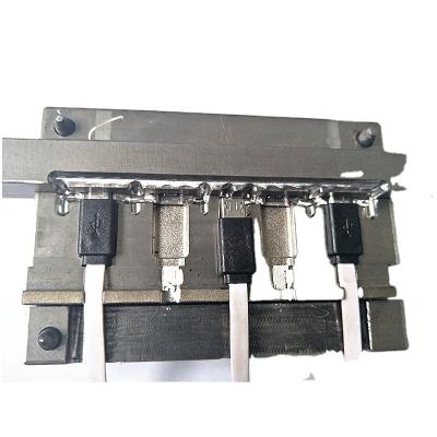 China Usb Data Cable Charger Injection Mould Supplier Mould Price for sale