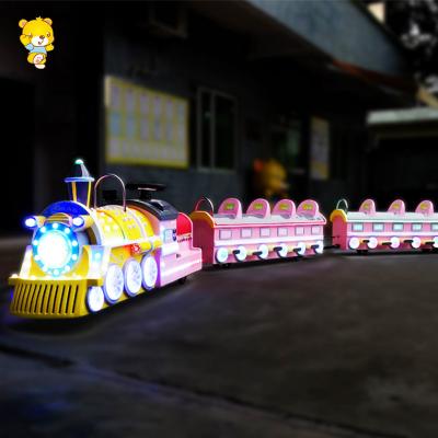 China Fiberglass customized trackless mini pink ride battery kiddie style train fiberglass amusement equipment for shopping mall for sale