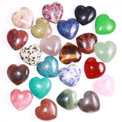 China Europe New Product Recommendation 25mm Peach Crystal Gemstone Heart Natural Healing Crystal Love Gift Crystal Crafts for sale