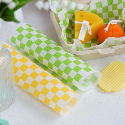 China Grocery Greaseproof Waxed Paper Sheets Grease Resistant Tray Basket Liners Square Hot Dog Wrappers for sale