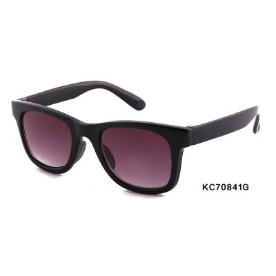 China Children's sunglasses 2021 wholesale service high fashion baby sunglasses PC frame colorful children's sunglasses for sale