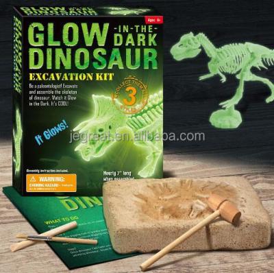 China Develop Imagination Factory Direct Glow In The Dark Excavation Dig Up Kit Dinosaurs Skeleton Dinosaur Set For Kids for sale