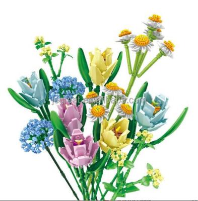 China Eco-friendly Material Tulips 837PCS/set Building Blocks Sets Flower Bouquet Kit For Women Toys Mothers Days Birthday Love Creative Gifts for sale