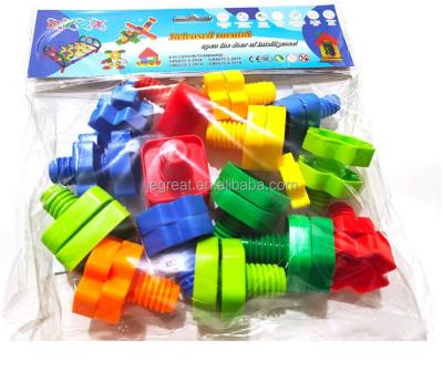 China Eco - Friendly Material Jumbo Nuts - And - Bolts Toy Set For Kids Building Construction Fine Motor Skills Occupational Therapy Tools for sale