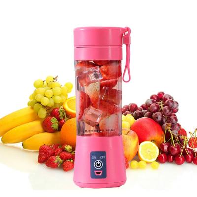 China 2021 Small Fruit Juicer Food Smoothie Personal Mini Hand Portable Cordless USB Rechargeable Electric Blender Orange Cup Blender for sale