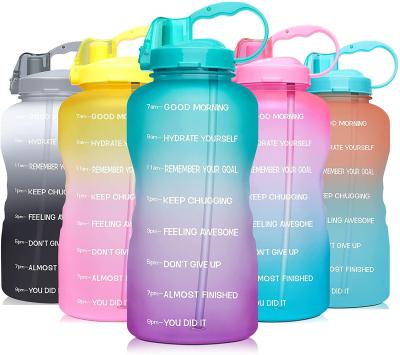 China Minimalist BPA Free Leakproof Reusable Water Jug Large Portable Daily Motivational Water Bottle With Time Marker Half Gallon for sale