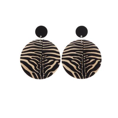 China European and American European and American jewelry winter design leopard print design wooden earrings FASHIONABLE for sale