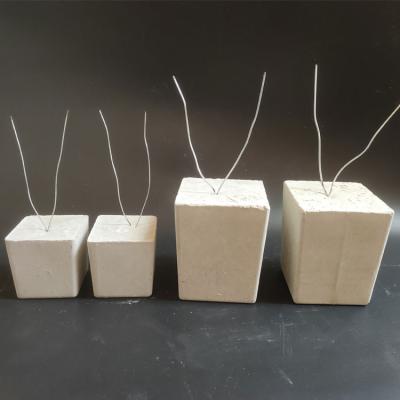 China Modern Cube Concrete Standoff With Galvanized Iron Wire 50mm for sale