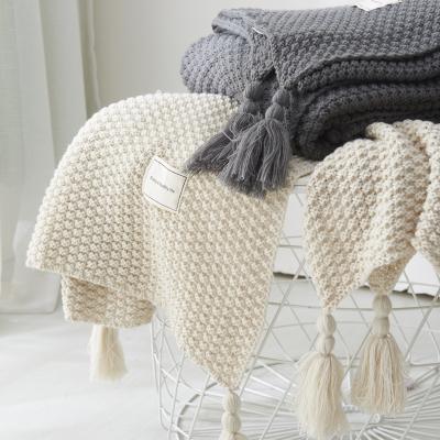 China Soft Nordic Style Warmer And Tassel Knitted Lunch Break Sofa Leisure Blanket Chunky Knit Baby Throw Blanket for sale