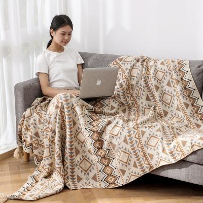 China Warmer and Soft Warm Sale Sofa Cover Woven Blanket Bohemian Throw Blanket with Tassel Home Decor for sale