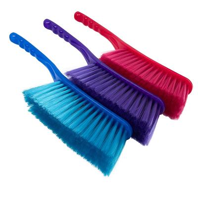 China Sustainable Wholesale Plastic Hand Held Indoor Cleaning Brush Soft Bed Sofa Carpet Brush With Long Steel Handle for sale