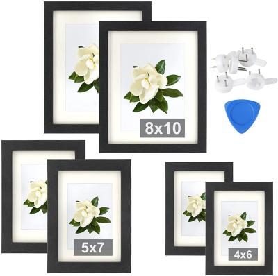 China Collage Wall Wood Gallery Frame Size 8x10 5x7 4x6 with Mat Multiple Black Table Top or Wall Picture Frame for sale