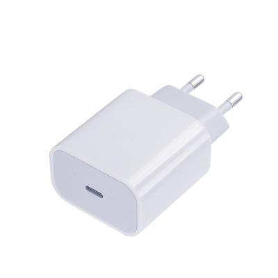 China Mobile Phone Wall Charger Wholesale 20W Palladium Fast Charger With Portable Type C Wall CE Adapter Charger for sale