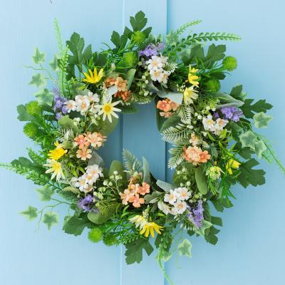 China Beautiful Colorful Material Eco-friendly Natural Flower Braids Indoor Christmas Green Leaf Garland Dried Flower Garland for sale