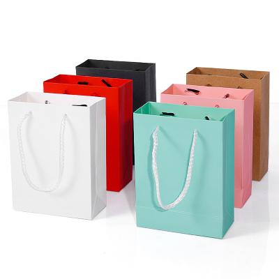 China Recyclable Custom Fashion Your Own Logo Print Boutique Luxury Shopping Bags for sale