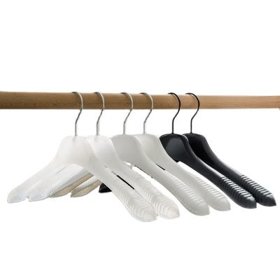 China Wholesale cheap CLASSIC black transparent white transparent blouse hanger shirt hanger factory plastic suits coat hanger for sale