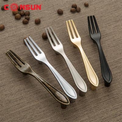 China CONSUN Modern Zinc Alloy Type Cabinet Handle Pull Handle Tableware Handle for sale