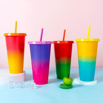 China 710ml PP Plastic Disposable Plastic Juice Cup With Lid And Straw for sale