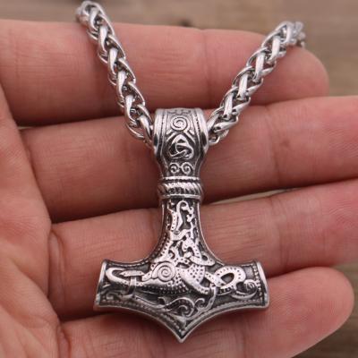 China Scandinavian Norse Viking Metal Mjolnir Necklace Stainless Steel Raven Chain Pendant Big Thor's Style Hammer for sale