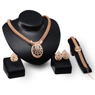 China CLASSIC Sell Well New Type Italian Jewelry Set 18k Gold Plated Gold Necklace Women Jewelry Set Indian for sale