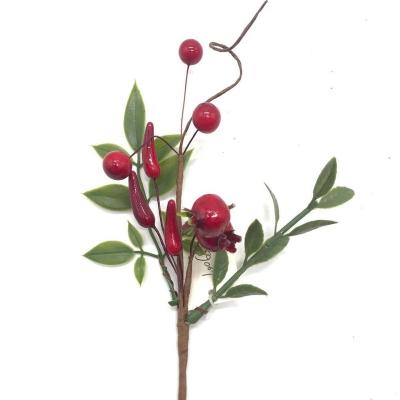 China Fashional Artificial Flowers Plastic Red Berries Branch Spray For Home Decor for sale