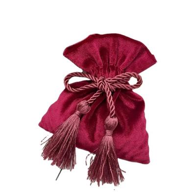 China Eco-friendly Soft Velvet Pouches For Jewelry Wedding Candy Christmas Candy Bags Christmas Drawstring Gift Bags for sale