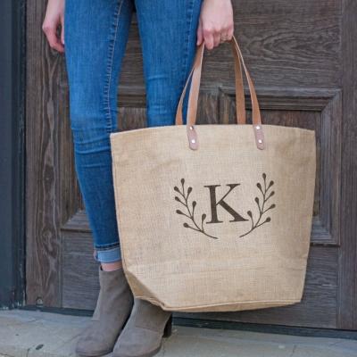 China Leather Handle Monogram Burlap Jute Beach Bags With Leather Handles for sale