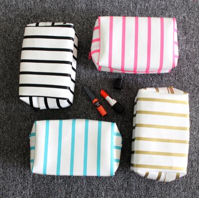 China ENGLAND STYLE Lulu Lucy fashion cosmetic bags and cases for sale