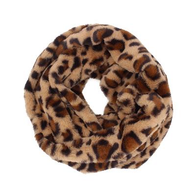 China Polyester Leopard Infinity Scarf Faux Fur for sale