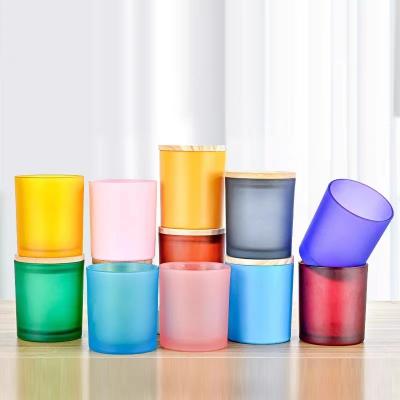 China Wholesale Home Decoration Colorful Candle Cans Luxury Glass Candle Holders With Lids Lanterns Empty Candle Boxes for sale