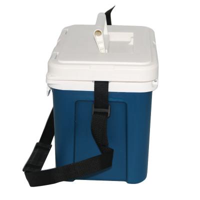 China Portable Insulated Mini Freezer Box Carry Camping Cooler Ice Box Fish Cooler Box for sale