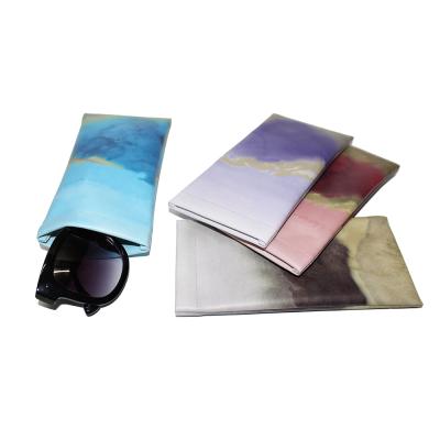 China Luxury PU Leather Sunglass Pouch Logo Sunglasses Pouch Eyewear Bag Custom Leather Pouch for sale