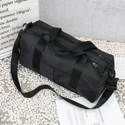 China Wholesale custom logo waterproof shoulder/cross-body/portable/sports bag factory direct gym duffle travel sport yoga weekend fashion for women for sale