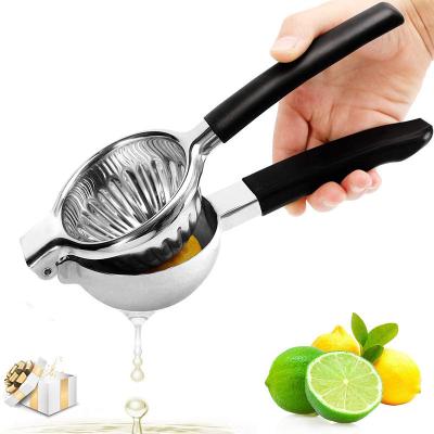 Chine Juicer à citron pressé manuel avec poignée en caoutchouc de silicone et conception en acier inoxydable à vendre