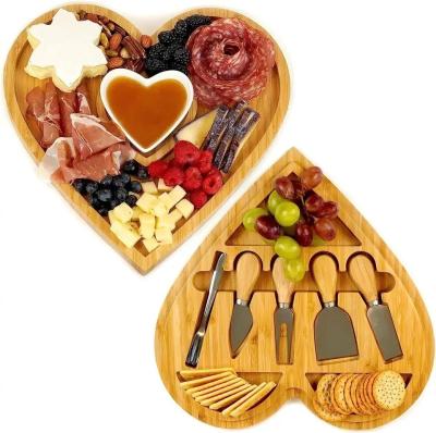 China Round Bamboo Cheese Board and Charcuterie Board with Knife Set Pizza Tools Stocked for sale