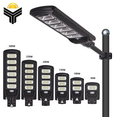 China Garden supplier factory price Ip65 outdoor waterproof 50w 100w 150w 200w 250w 300w all in one led solar street light for sale