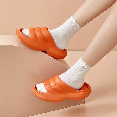 China CUSHIONING Hot Selling 202 Amazon Custom Logo Slippers Women Indoor Home Slippers Slipper Flip Flops Ladies Men Slides for sale