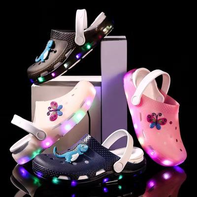 China Light Fashion High Quality Cheap Led Kids Clogs Shoes With Lights Kids PVC Cool Jelly Shoes for sale