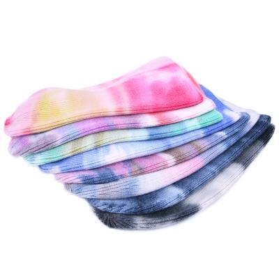 China 2020 New Women's Winter Knitted Tie Dye Beanies Fashion Tie Dye Beanies Female Soft Cashmere Knitted Tie Dye Beanies for sale