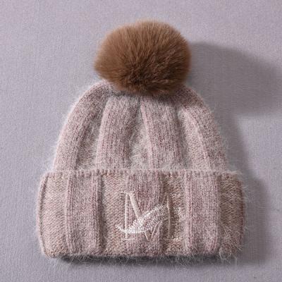 China Custom Designer High Quality COMMON Embroidered Beanie Hats Winter Fashion Logo Unisex Wool Knitted New Embroidery for sale