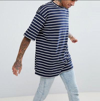 China 2019 Custom Anti Shrink Drop Shoulder Oversized White Striped Mens T-Shirt Short Sleeve for sale