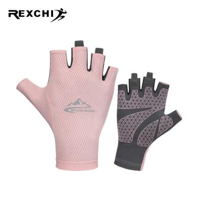 China 2021 New Arrival REXCHI XG51 Summer Outdoor Sports UV Breathable Outdoor Cycling Anti Skid Cycling Fishing Gloves for sale