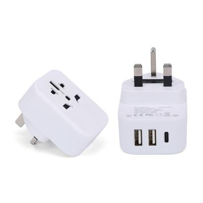 China Type-C Residential/Multi-Purpose Quick Adapter Smart Plug Power Wall Charger Universal USB UK Charger Travel Adapter for sale